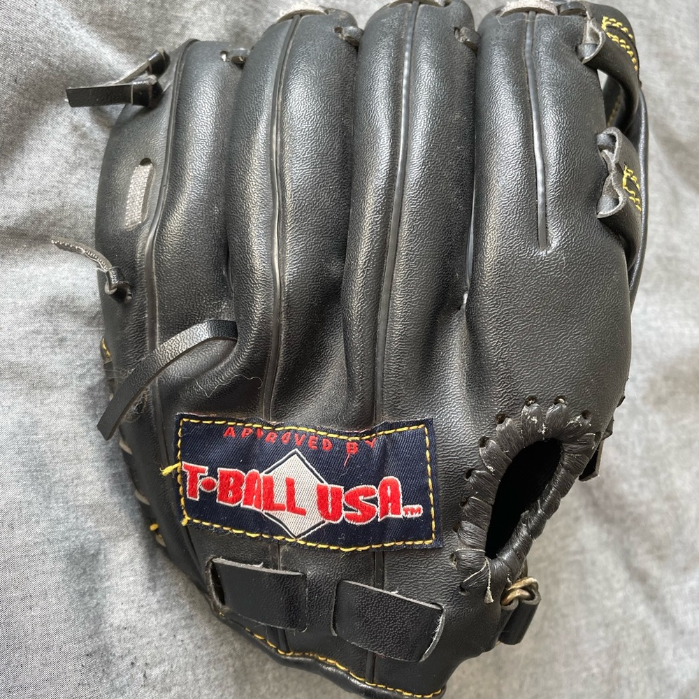 Baseball TBALL USA Black glove T100